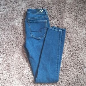 American eagle outfitters jeans/ size 2 long